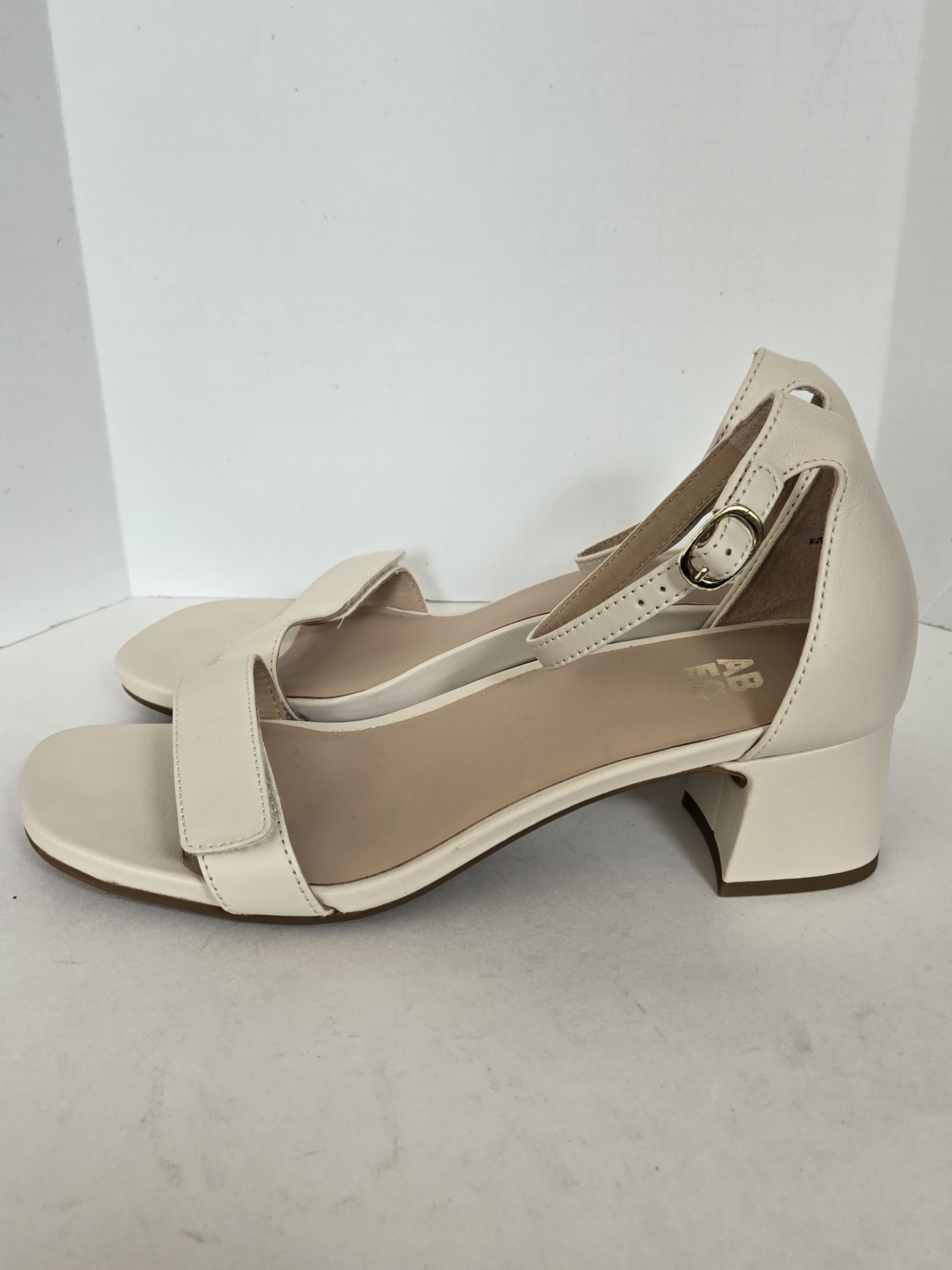 Abeo Cream Block Heel Sandals With Ankle Strap — image 5 of 8